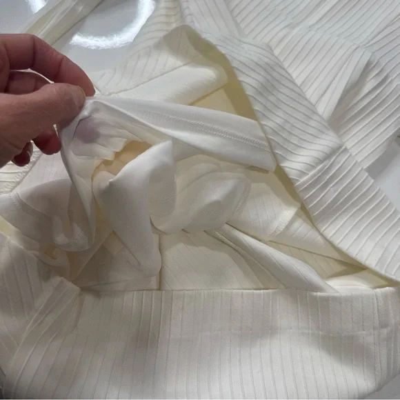 ANN TAYLOR Sleeveless Petites White Lined Dress Women's Sz 0P Zipped Back A0501 - Picture 3 of 8